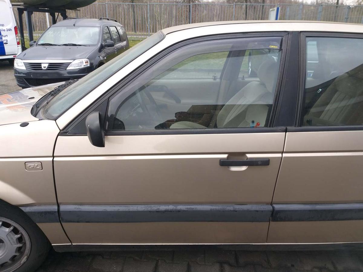 VW Passat 35I B3 original Tür vorn links Kalaharibeige LA1Y Bj.1988
